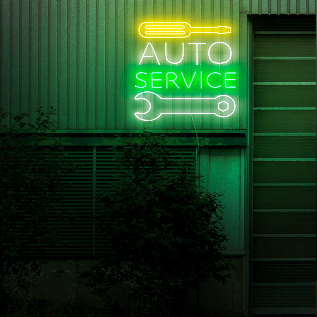 "Auto Service Neon Sign" - Een opvallend neonlicht met een klassieke weergave van autoservice, dat een retrocharme uitstraalt en de toewijding aan kwaliteitszorg in uw autobedrijf of garage uitstraalt.