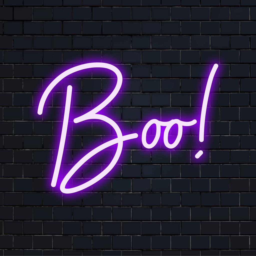LED-neonreclame met de tekst Boo! in felle kleuren, perfect om een speelse en spookachtige sfeer aan elke ruimte toe te voegen.