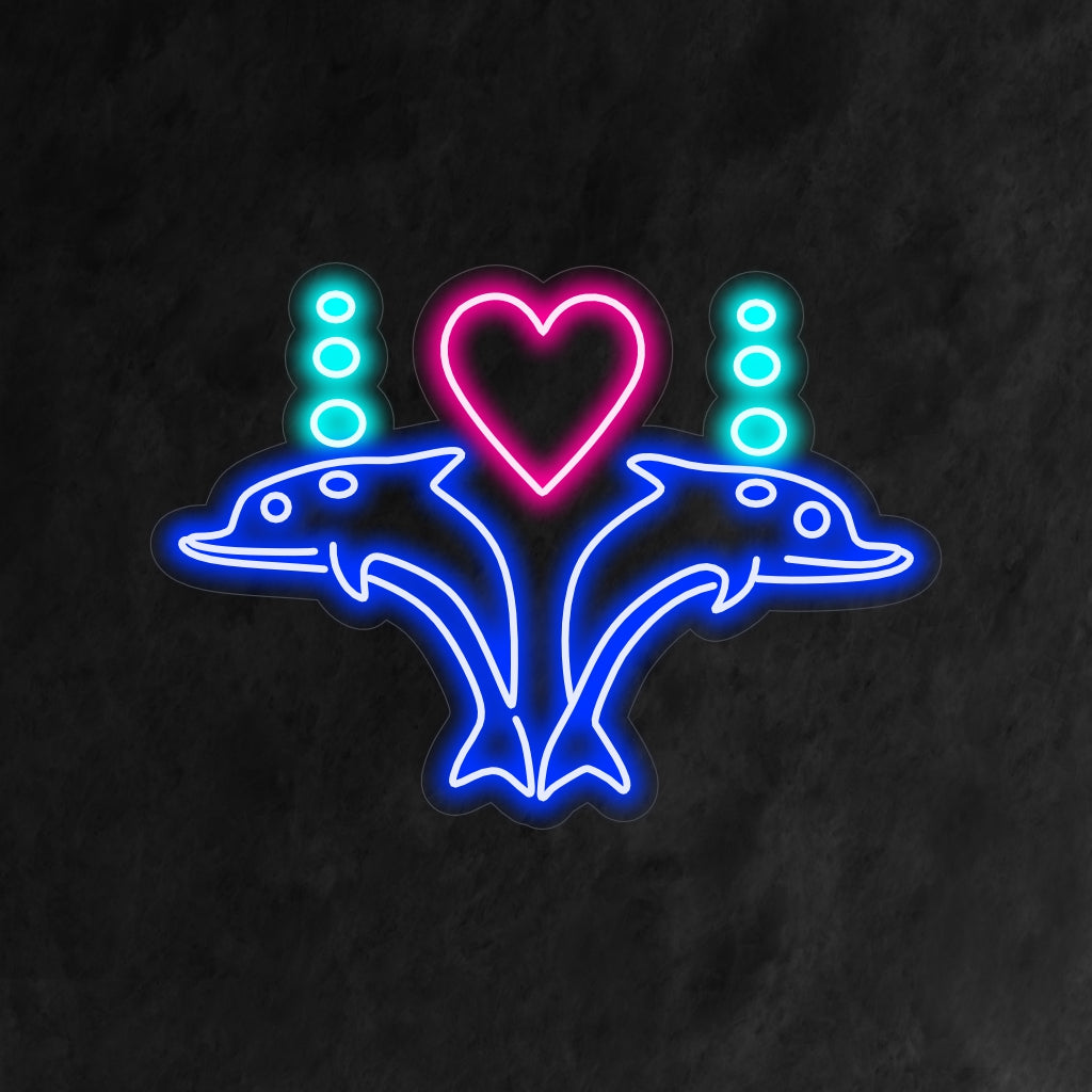 "Dolphins In Love With Heart Neon Sign" is een artistieke en speelse toevoeging aan uw interieur. Een neonlamp die de schoonheid van verliefde dolfijnen uitbeeldt en een betoverende sfeer creëert.