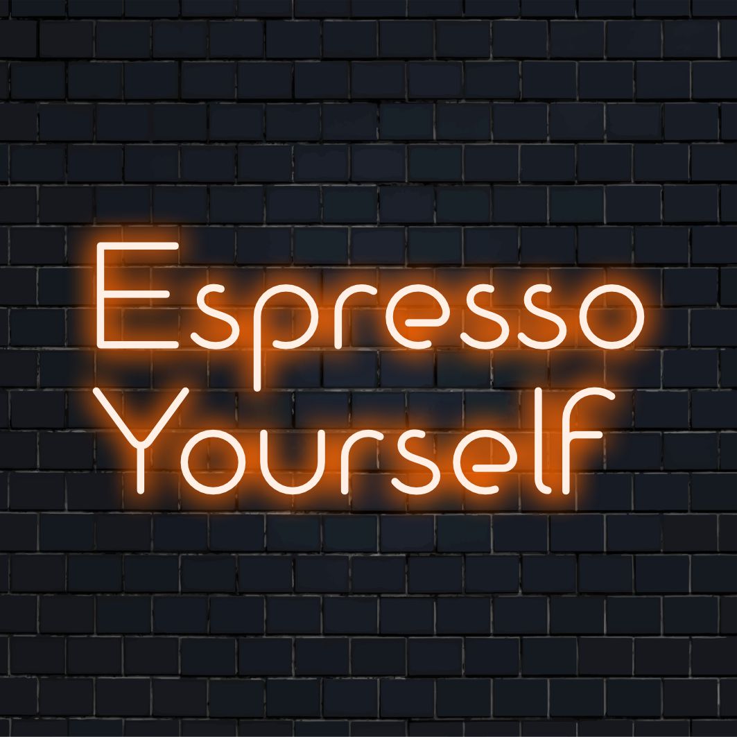 Op maat gemaakt LED-neonbord met de tekst Espresso Yourself, perfect voor een levendige neoninrichting of een sfeervolle persoonlijke ruimte.