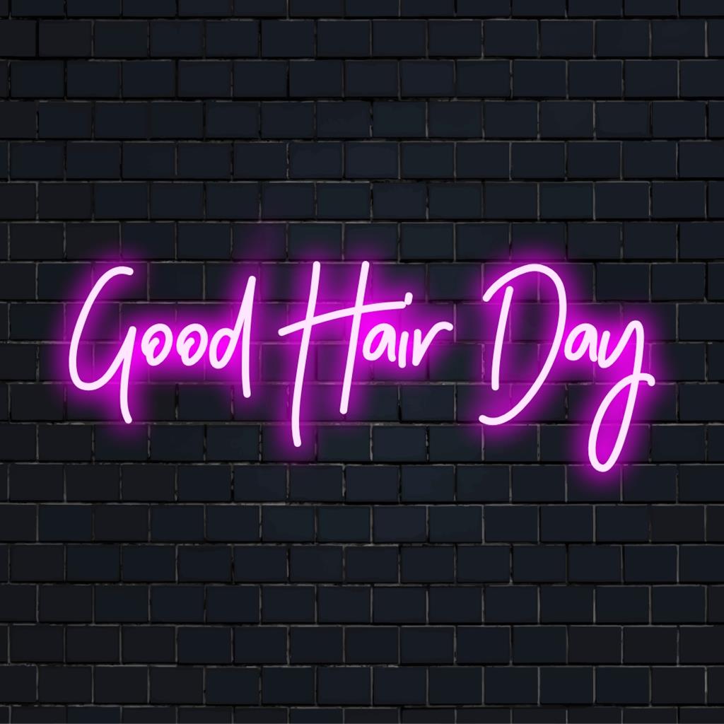 Op maat gemaakt LED-neonbord met de tekst 'Good Hair Day' in opvallende, oplichtende letters; veelzijdige neonverlichting voor levendige ruimtes.