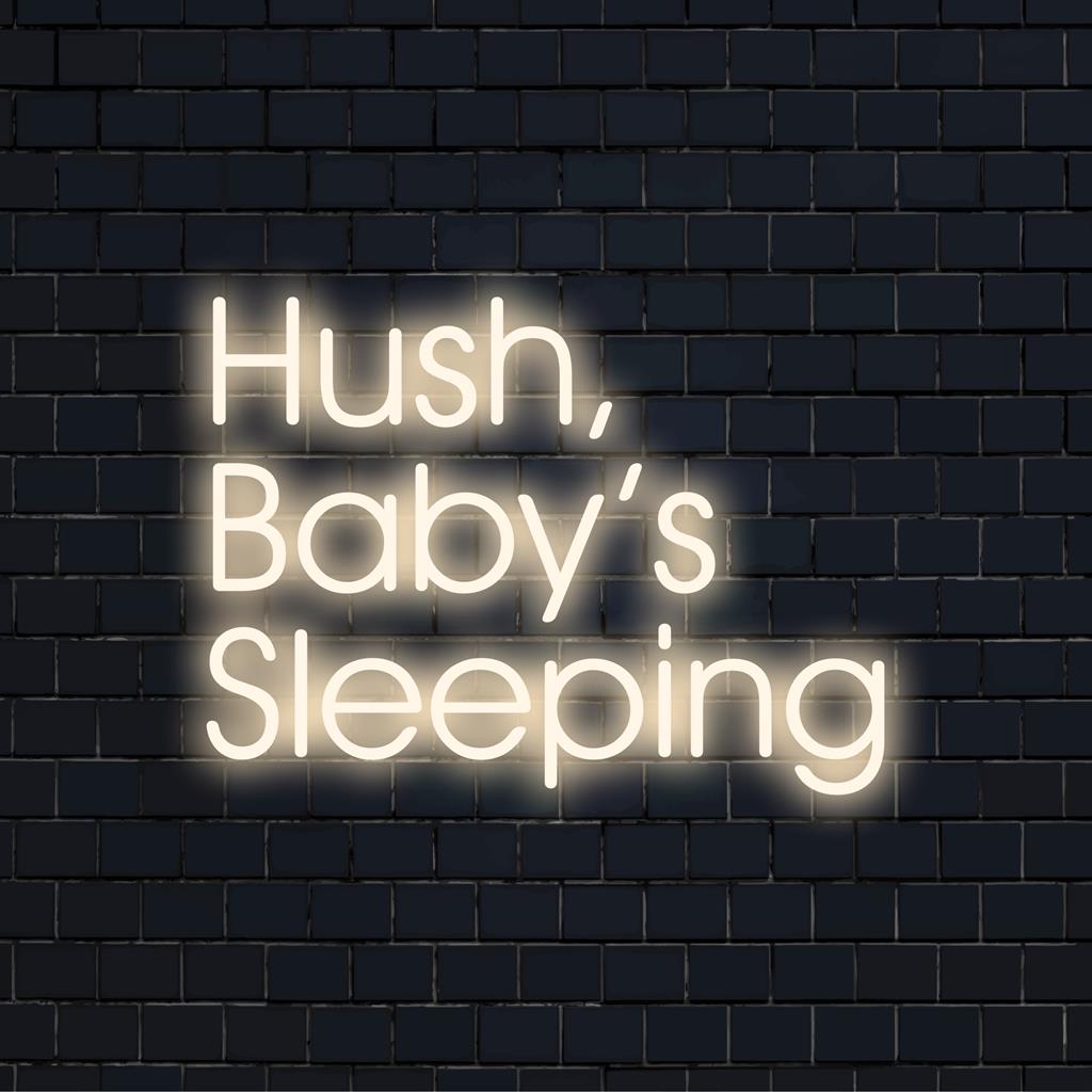 Elegant, op maat gemaakt LED-neonbord met de tekst Hush, Baby's Sleeping, perfect om een serene sfeer toe te voegen aan de inrichting van elke kinderkamer.