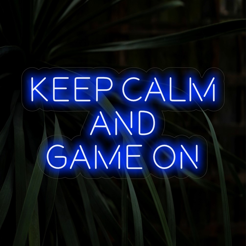 "Keep Calm And Game On Neon Sign" is de perfecte aanvulling op je gamezone en straalt een coole en relaxte sfeer uit. Verlicht je ruimte met deze neonlamp met een klassieke game-mantra.