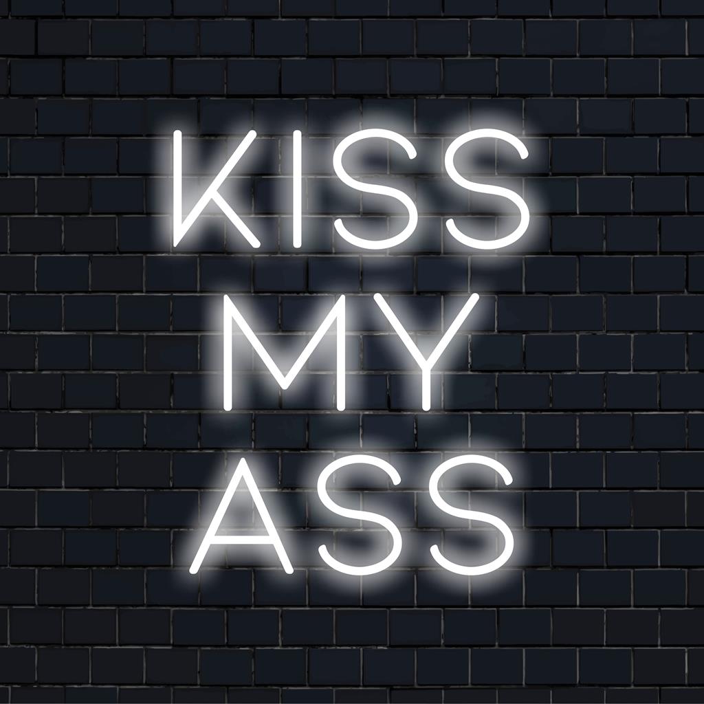 Levendig LED-neonbord met de tekst Kiss My Ass, perfect om elke ruimte een opvallende uitstraling te geven. Neonlichtdecoratie.