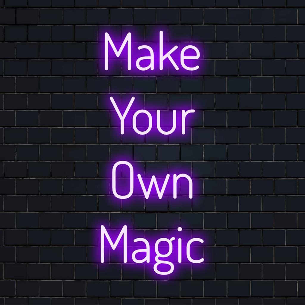 Maak uw eigen magische neonreclame met innovatieve, fel schijnende LED-verlichting. Perfect voor personalisatie en een unieke sfeer.