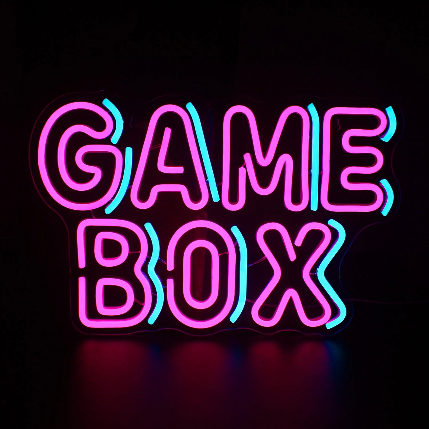 Een levendig en kleurrijk "Game Box" LED-neonbord met opvallende, creatieve letters.