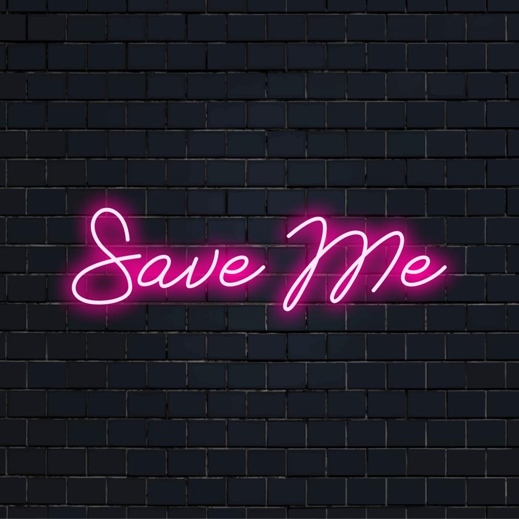 Op maat gemaakt LED-neonbord met de tekst Save Me, ontworpen als opvallende neonwanddecoratie voor persoonlijke ruimtes.
