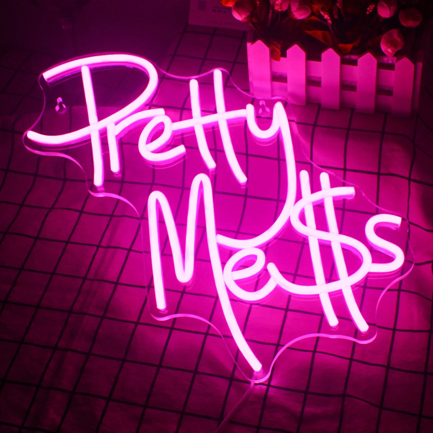 Pretty Mess 5V Mini USB LED Neon Sign - Budgetvriendelijk