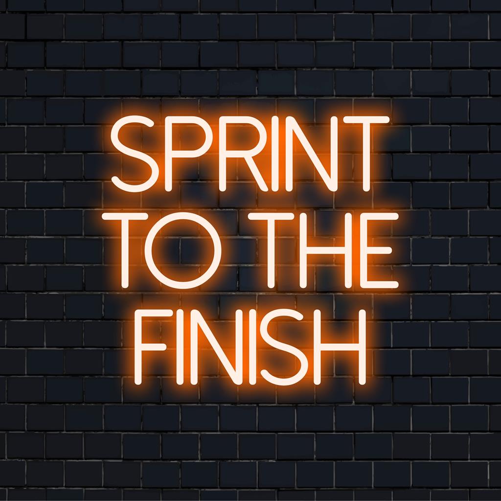 Op maat gemaakt Sprint To The Finish LED-neonbord, perfect om elke ruimte te voorzien van levendige neonverlichting.