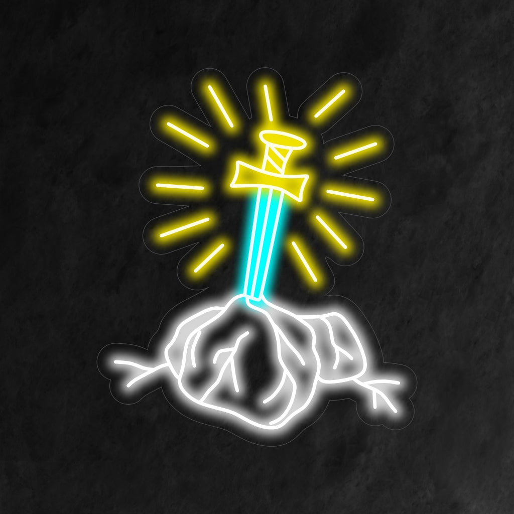"Sword in the Stone Neon Sign" is een mythische en betoverende toevoeging aan je fantasy-interieur. Een neonlamp die de legendarische beelden van een zwaard in de steen vastlegt.