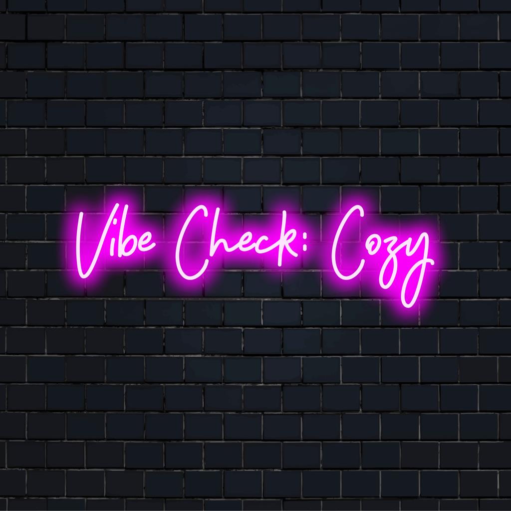 Een gezellig, op maat gemaakt LED-neonbord met de tekst Vibe Check, ideaal om elke ruimte een persoonlijke en warme uitstraling te geven.