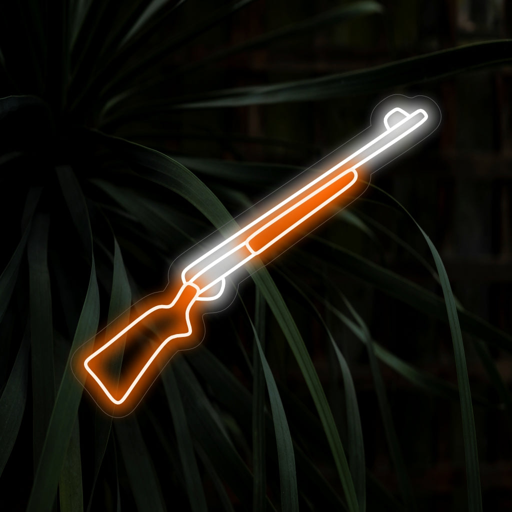 "Western Rifle Neon Sign" ademt de ruige geest van het Wilde Westen met zijn kenmerkende silhouet en straalt een gedurfde gloed uit die een vleugje grensverleggende charme aan uw ruimte toevoegt.