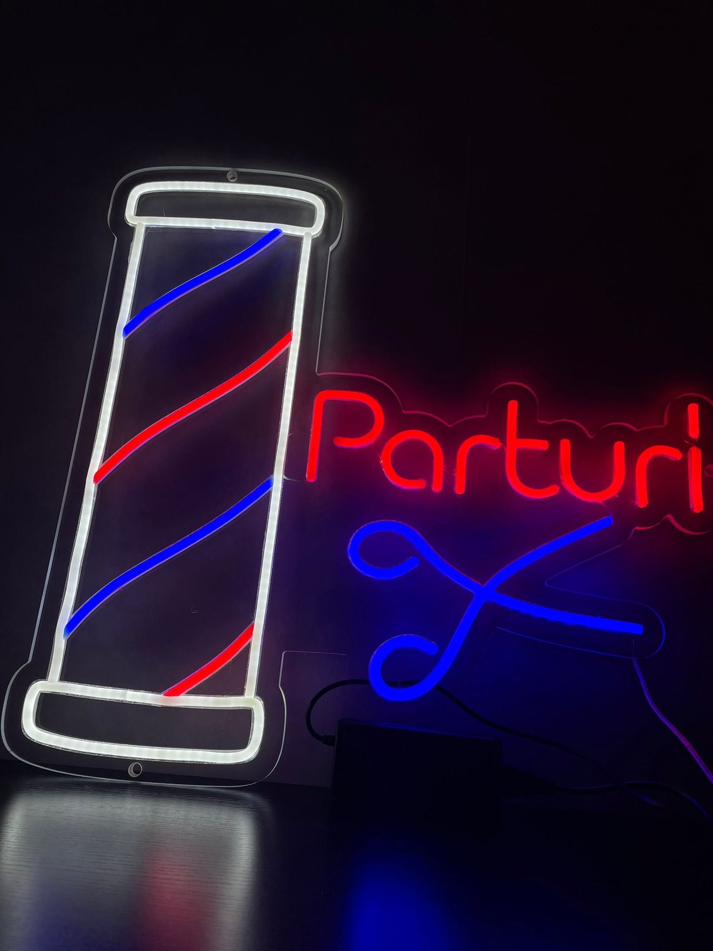 Parturi Barbershop Neonreclame - The Art Neon