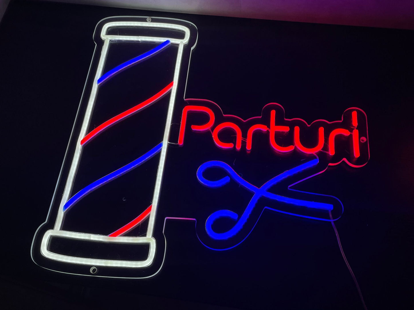 Parturi Barbershop Neonreclame - The Art Neon