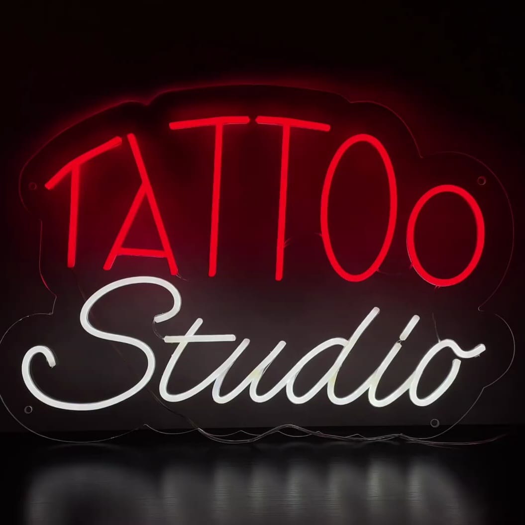 Neonreclame voor tattoostudio - The Art Neon
