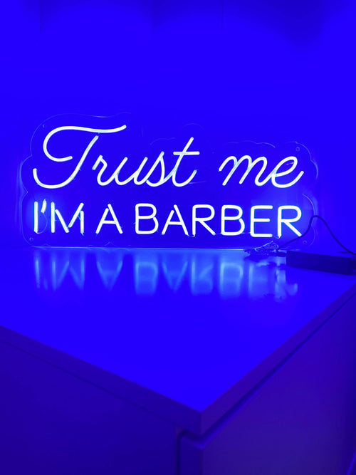 Neonreclame 'Vertrouw me, ik ben een kapper' - The Art Neon