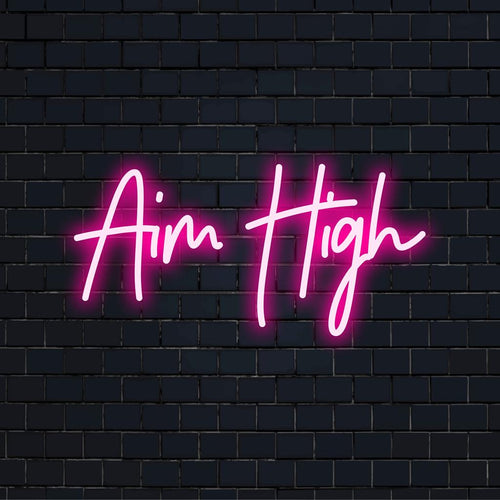 Levendig Aim High LED-neonbord; perfect voor thuis of op kantoor, combineert motiverende kunst met de charme van fel neonlicht.
