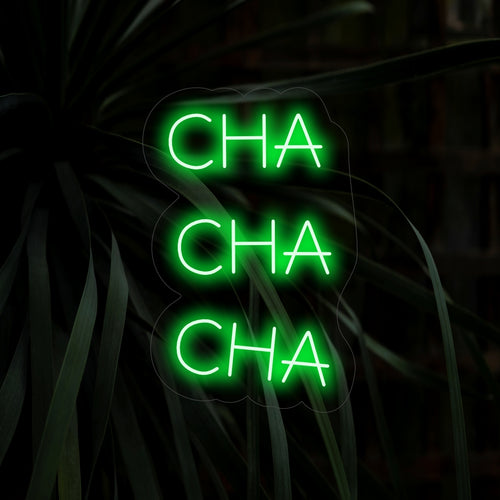 "Cha Cha Cha Neon Sign" - Een levendig en dynamisch neonlicht met de tekst "Cha Cha Cha", dat levendige energie en dansachtige charme aan uw ruimte toevoegt.