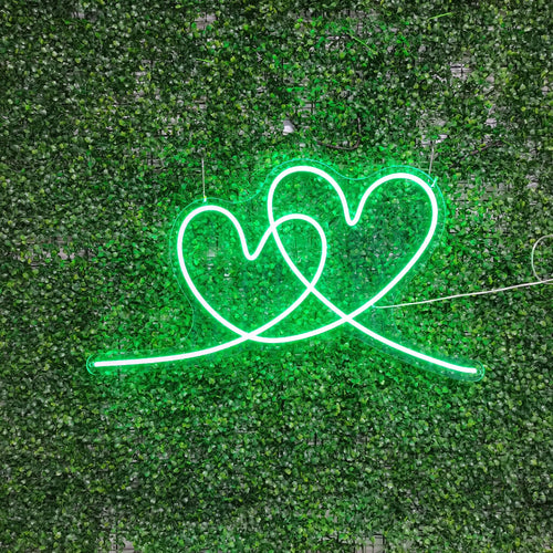 Neonreclame met hartjes - The Art Neon