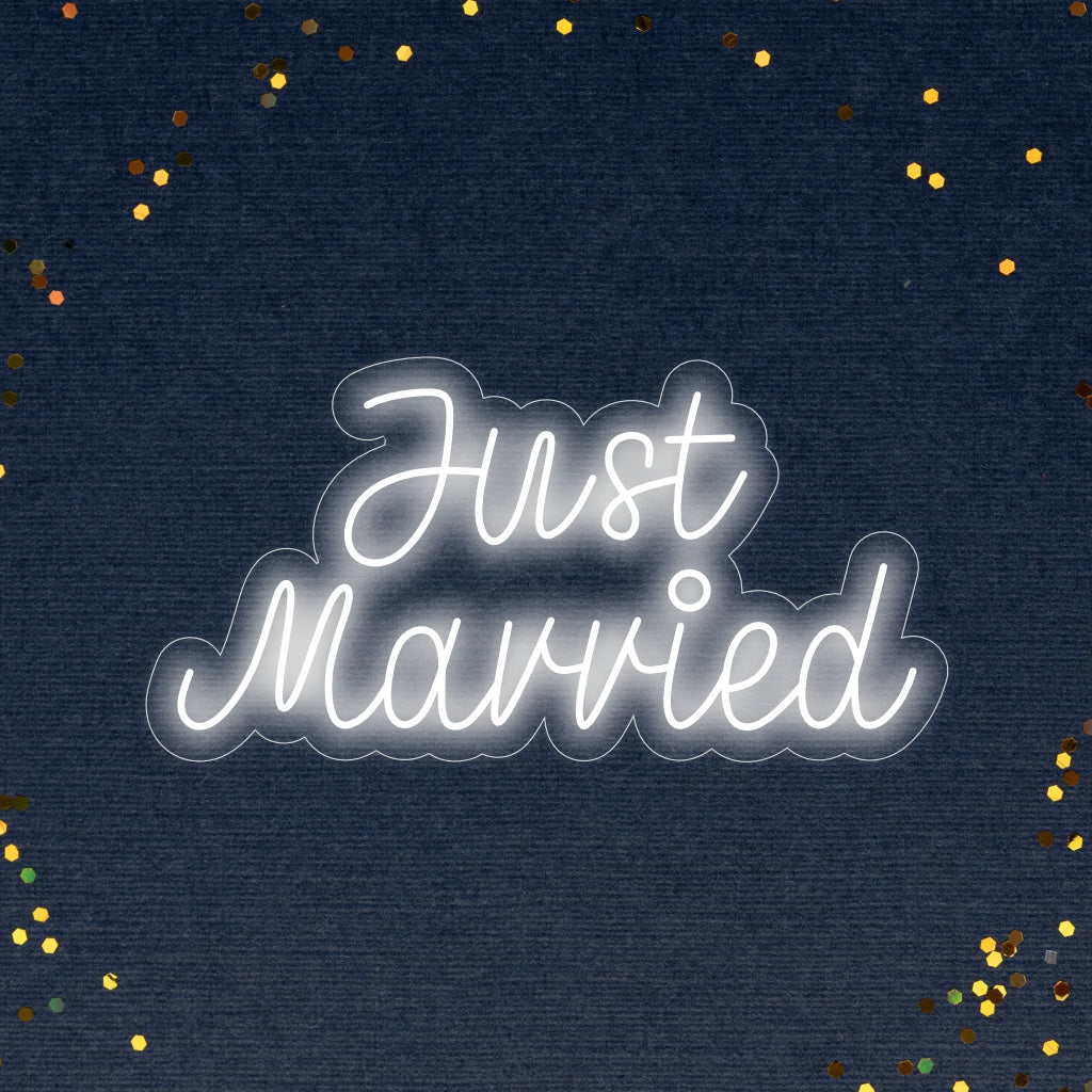 Neonreclamebord "Just Married" - Verlicht uw speciale dag met dit charmante neonbord met de tekst "Just Married", dat liefde en vreugde verspreidt.