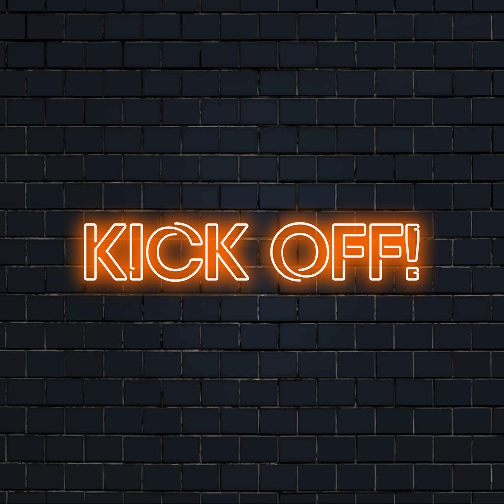 Op maat gemaakt LED-neonbord, Kick Off!, levendige neonmuurkunst die elke ruimte op een sportieve manier verlicht.
