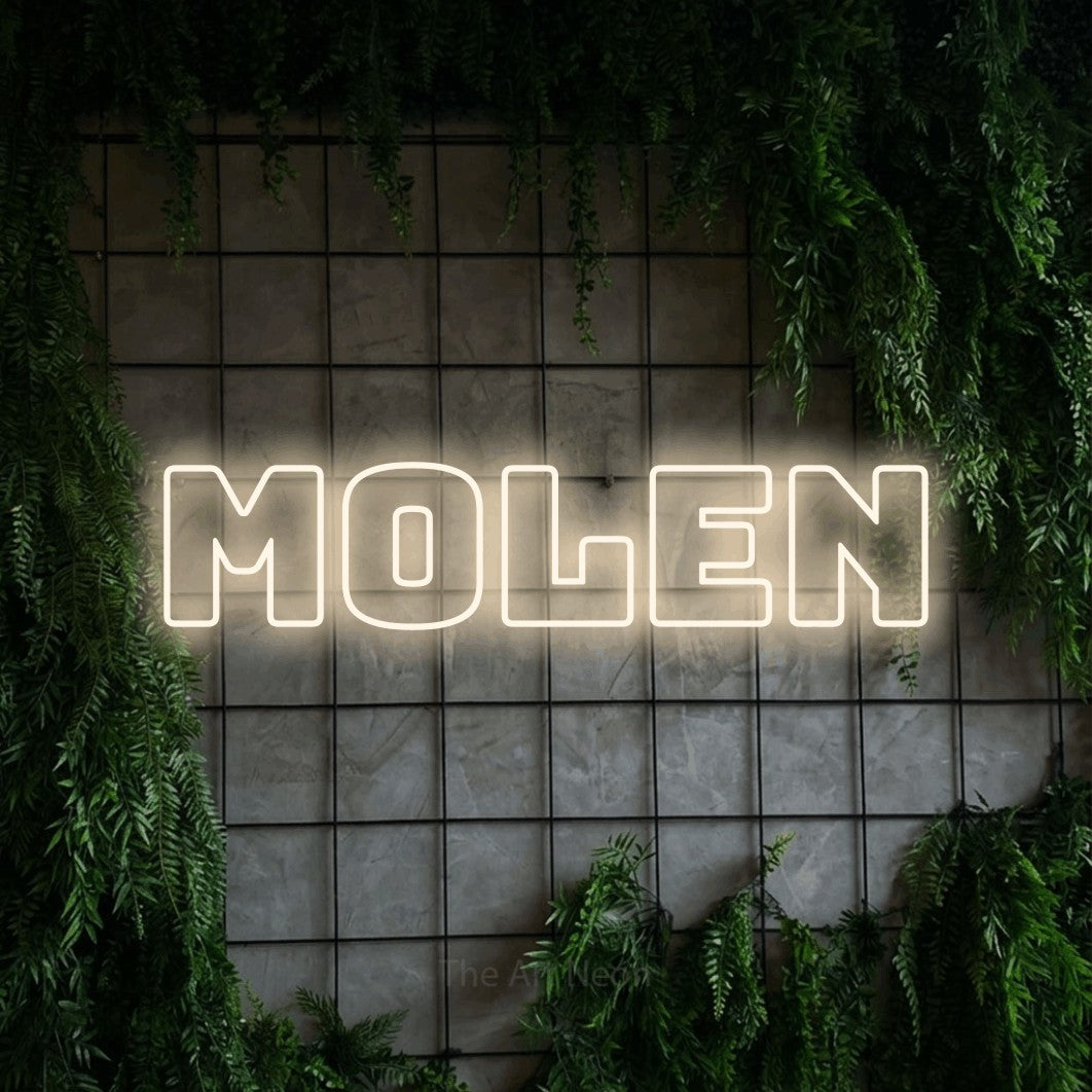 LED neon sign reading “Molen”, arranged in a single line.
