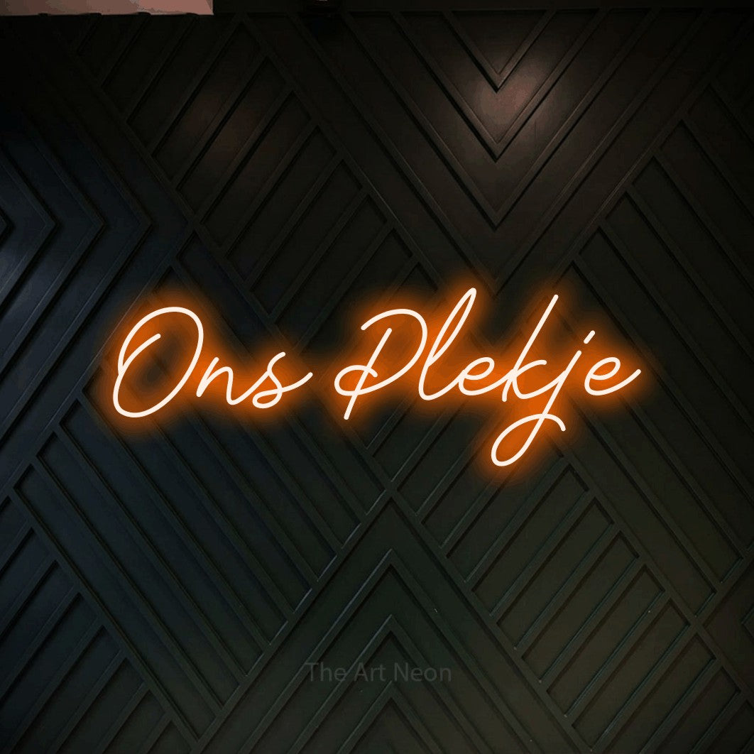 LED neon sign reading “Ons Plekje”, arranged in a single line.
