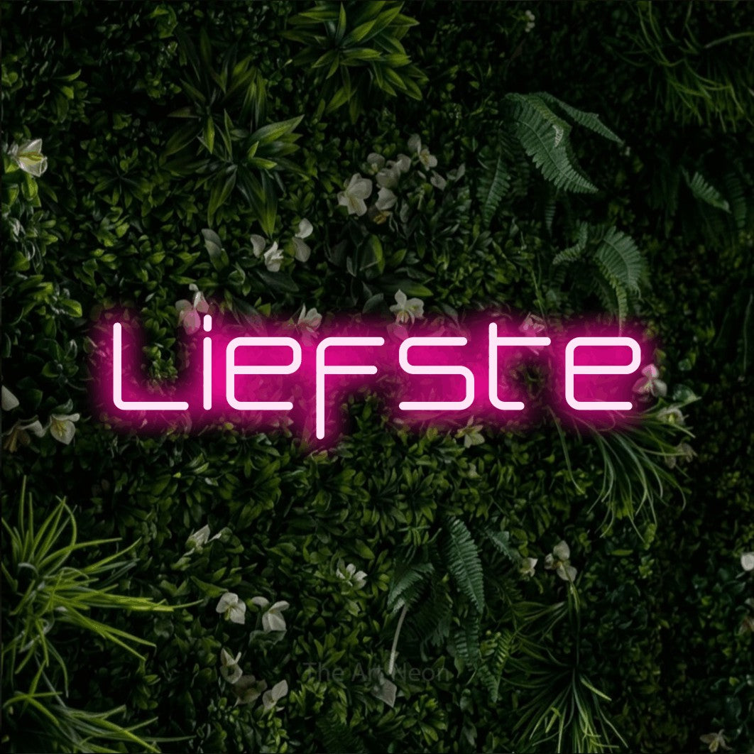LED neon sign reading “Liefste”, arranged in a single line.