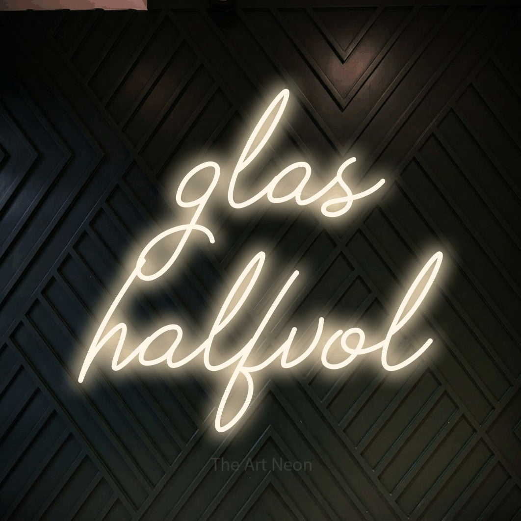 LED neon sign reading “glas halfvol”, arranged in 2 lines.