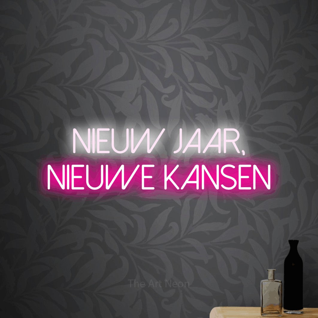 LED neon sign reading “NIEUW JAAR, NIEUWE KANSEN”, arranged in 2 lines.