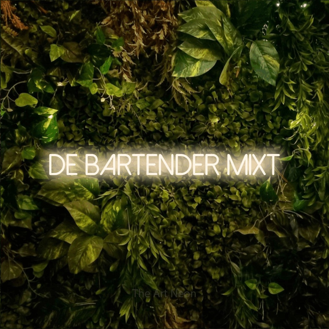 LED neon sign reading “DE BARTENDER MIXT”, arranged in a single line.