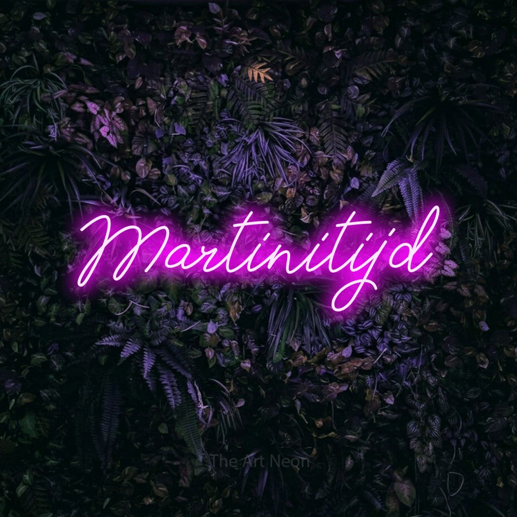 LED neon sign reading “Martinitijd”, arranged in a single line.