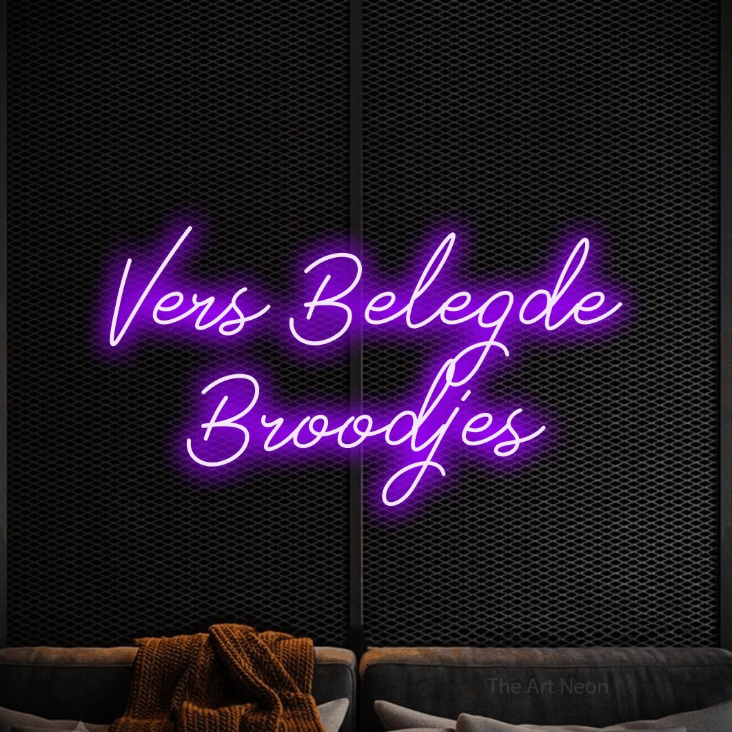 LED neon sign reading “Vers Belegde Broodjes”, arranged in 2 lines.