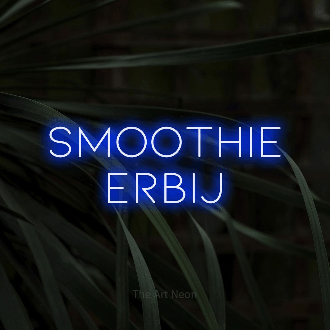 LED neon sign reading “Smoothie Erbij”, arranged in 2 lines.