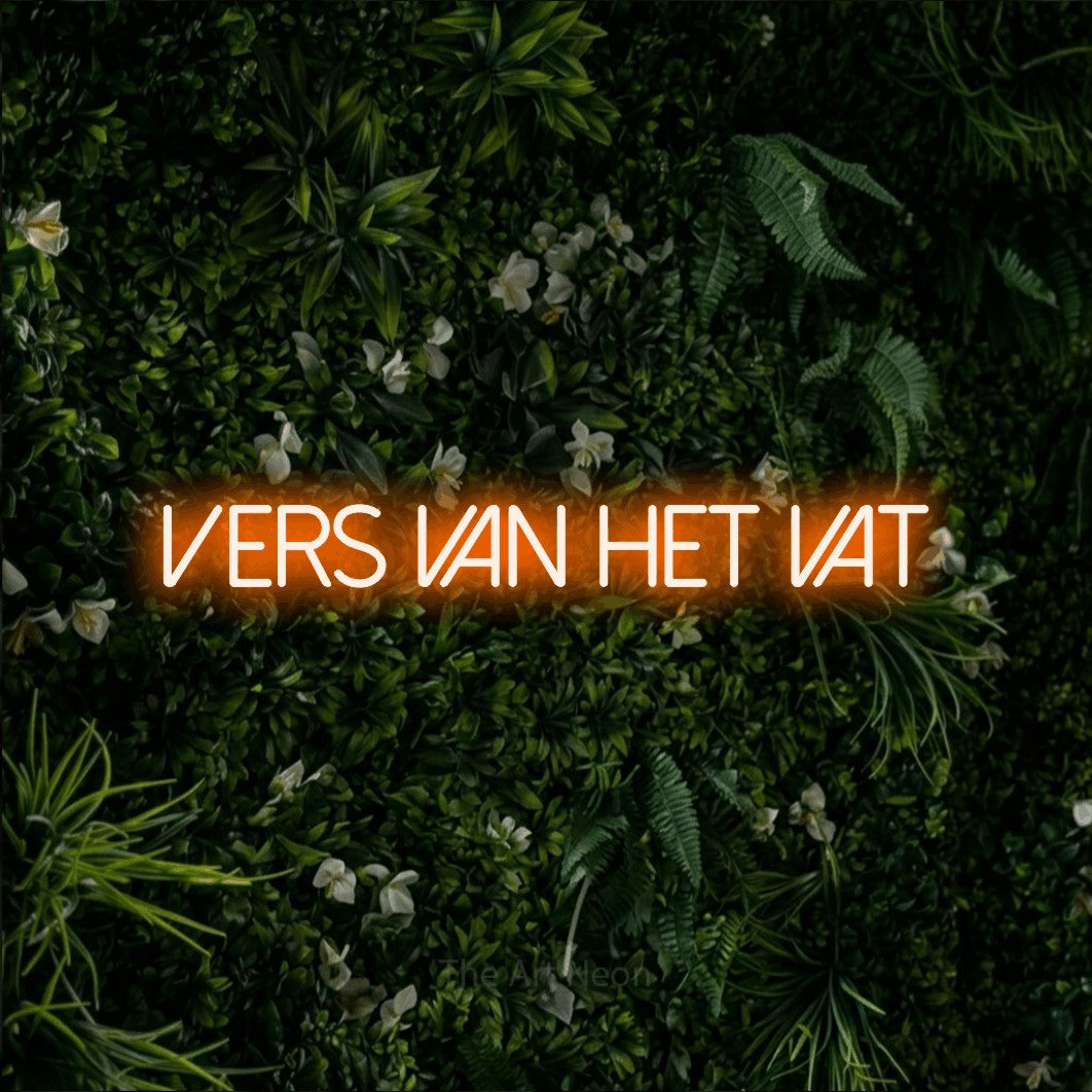 LED neon sign reading “Vers Van Het Vat”, arranged in a single line.