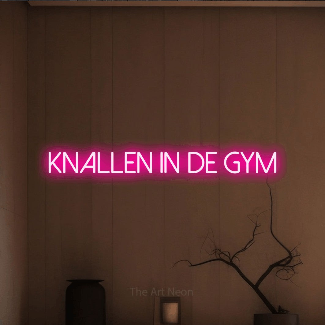 LED neon sign reading “KNALLEN IN DE GYM”, arranged in a single line.