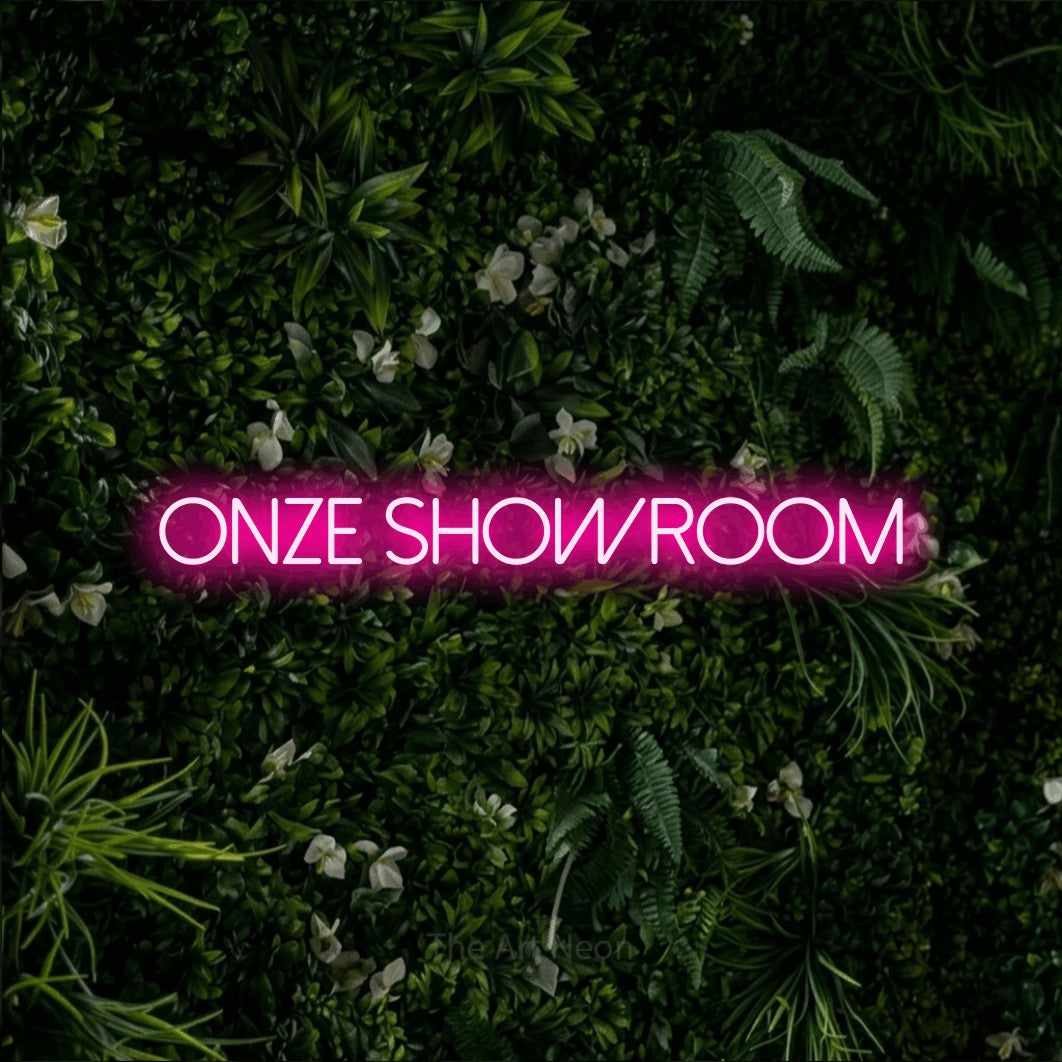 LED neon sign reading “Onze Showroom”, arranged in a single line.