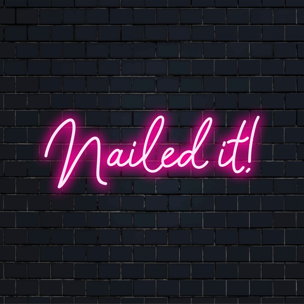 Perfect! Het levendige neondesign toont uniek vakmanschap, perfect voor levendige ruimtes. LED-decoratie op maat van The Art Neon.