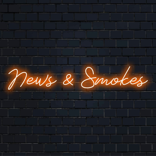 Verlicht LED-neonbord met de tekst News & Smokes, ideaal voor een moderne, retro-esthetiek en levendige wanddecoratie.
