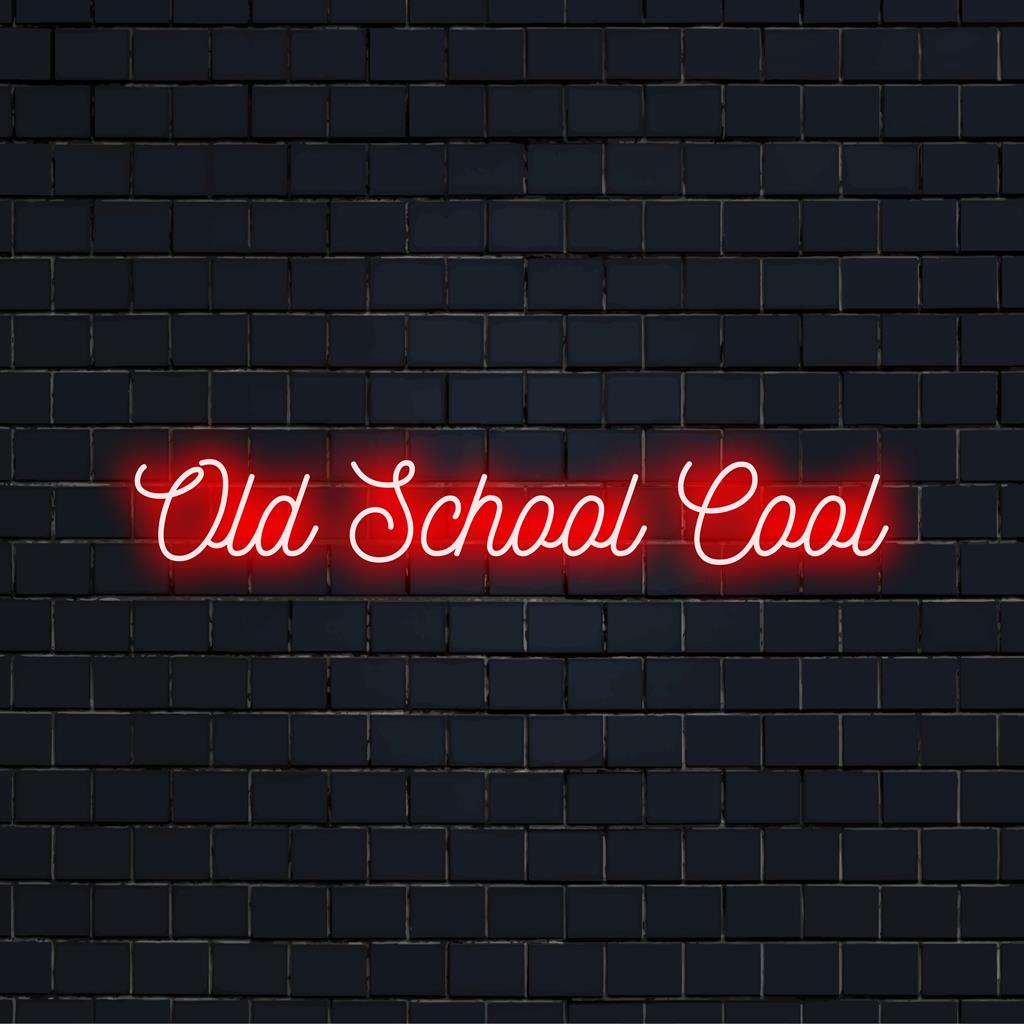 Levendig, ouderwets LED-neonbord; een mix van retrocharme en moderne gloed, perfect voor een op maat gemaakte lichtdecoratie.