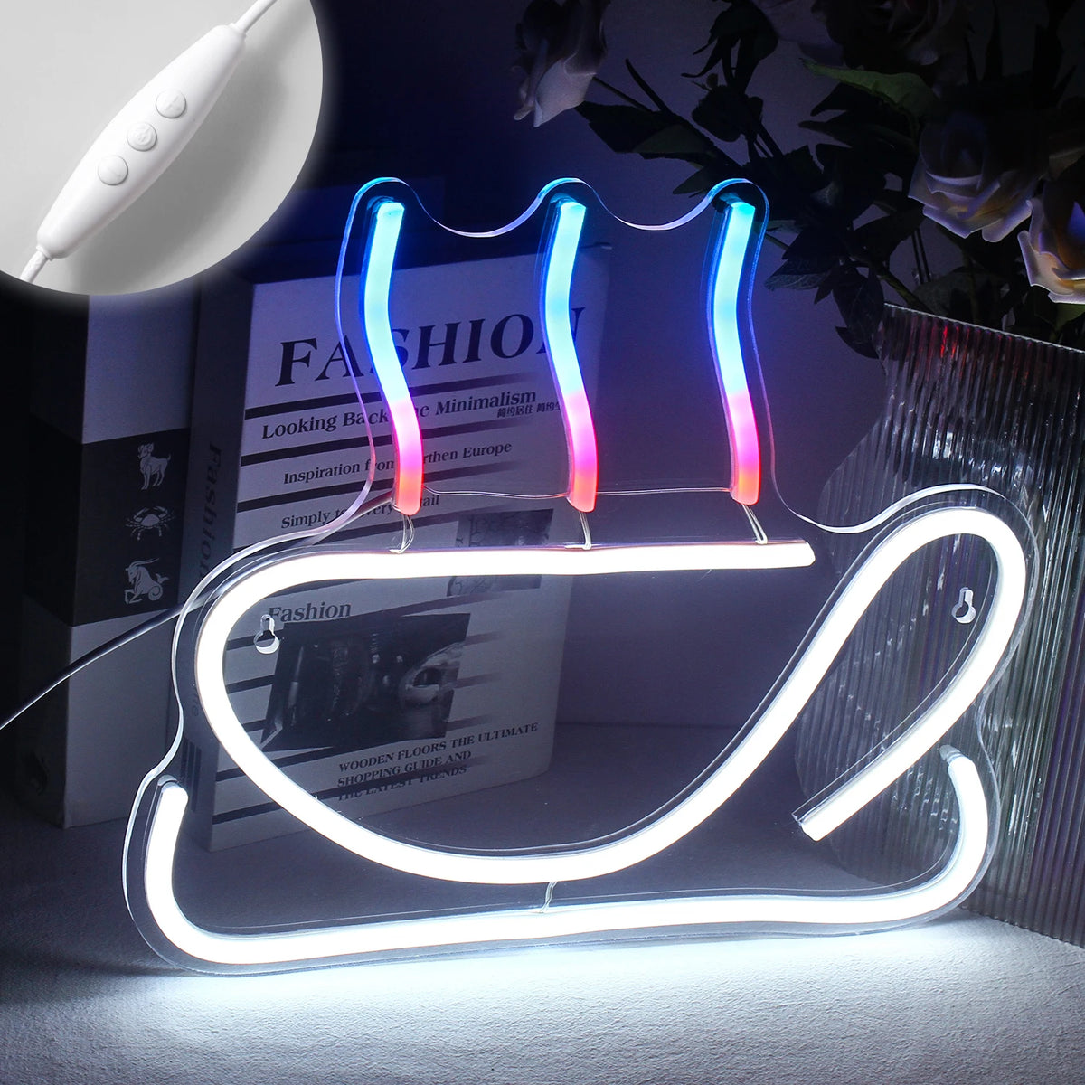 Een levendig LED-neonbord in de vorm van een dampende kop koffie.