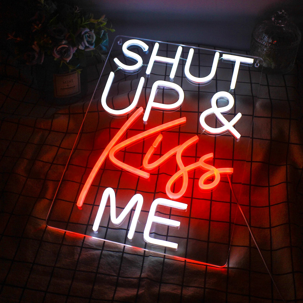 Shut Up & Kiss Me – LED-neonbord (5 V USB)
