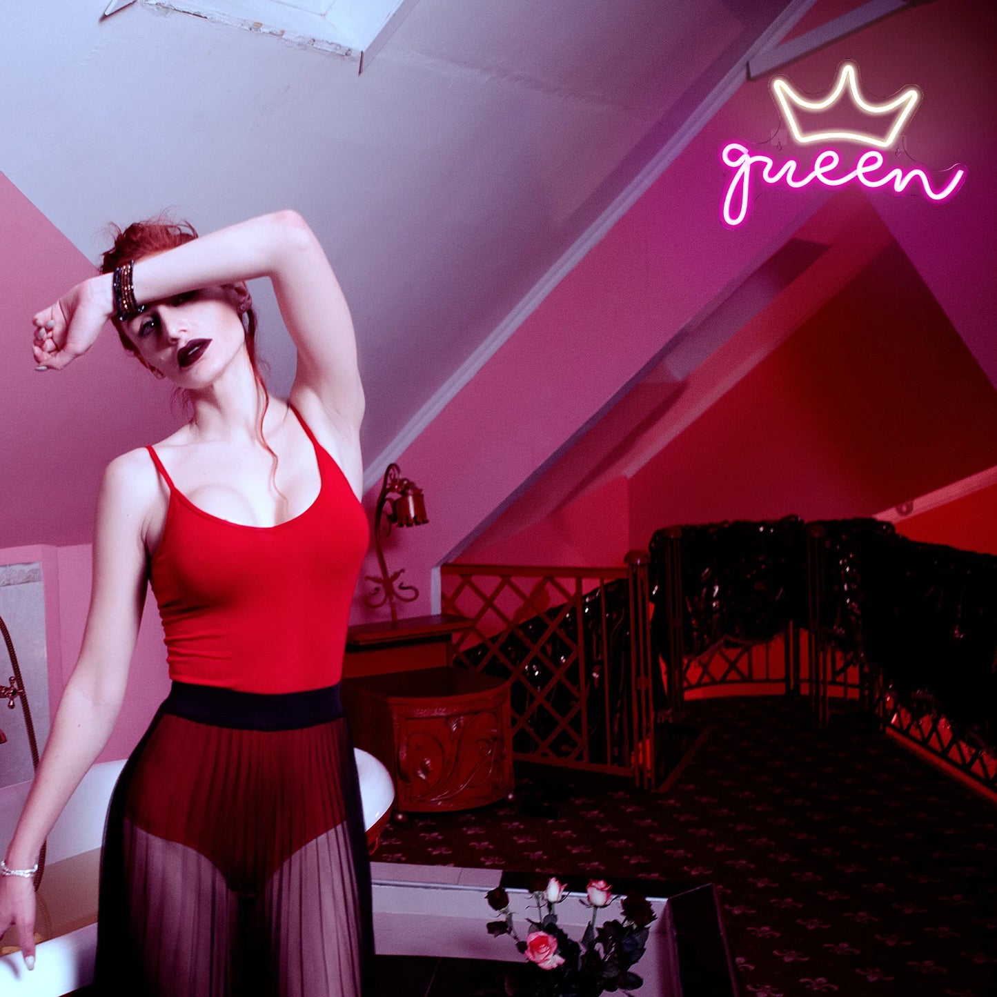 Queen 5V USB LED Neon Sign - Budget Friendly