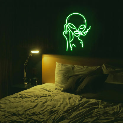 Smoking Alien 5V USB LED Neon Sign - Budget Friendly