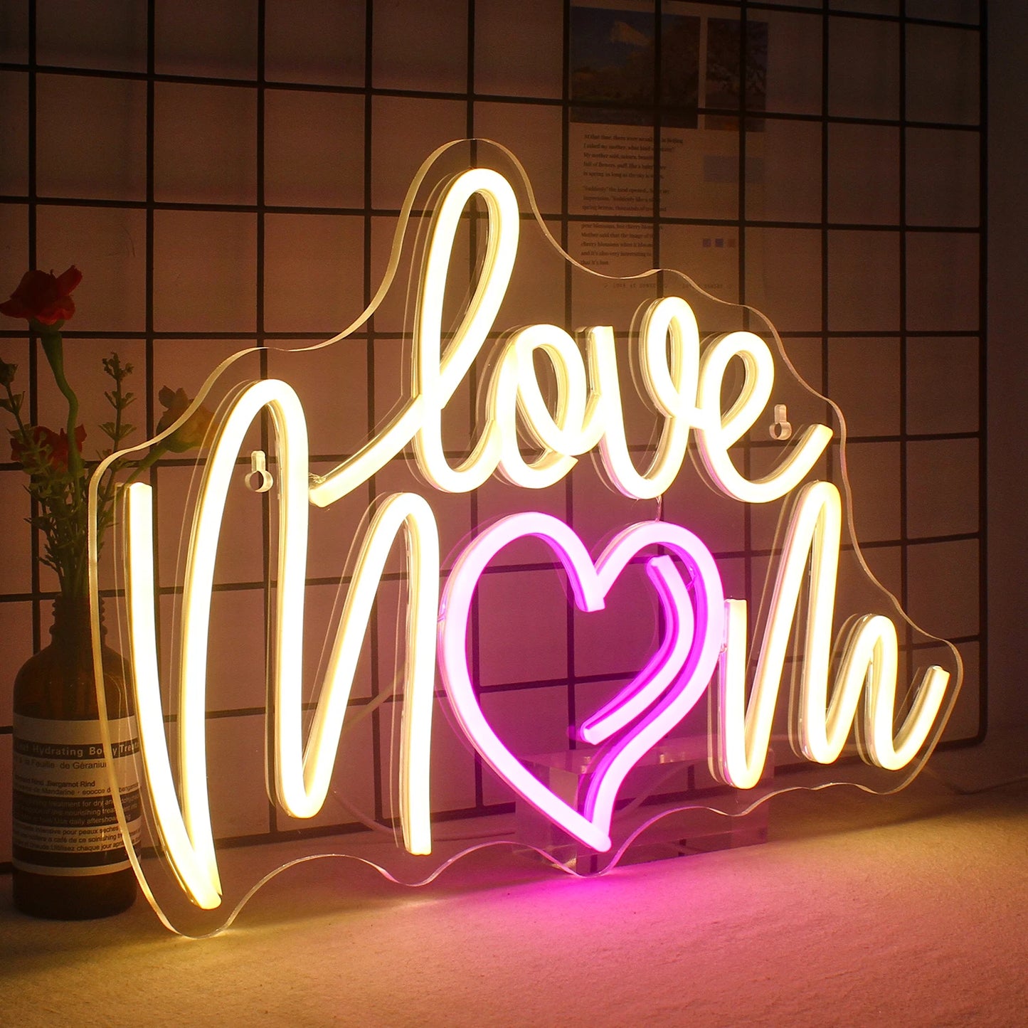 Love Mom 5V USB LED Neon Sign - Budget Friendly