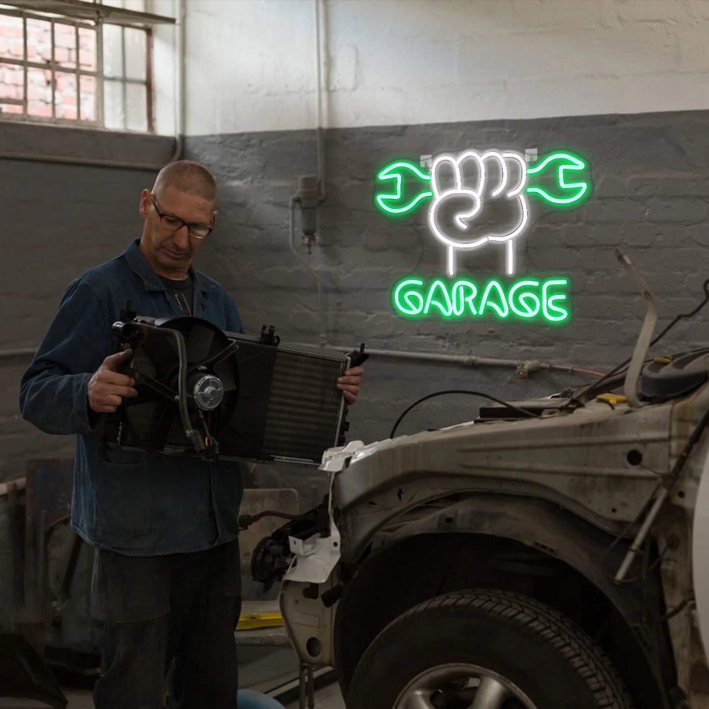 Garage 5V USB LED Neon Sign - Budget Friendly