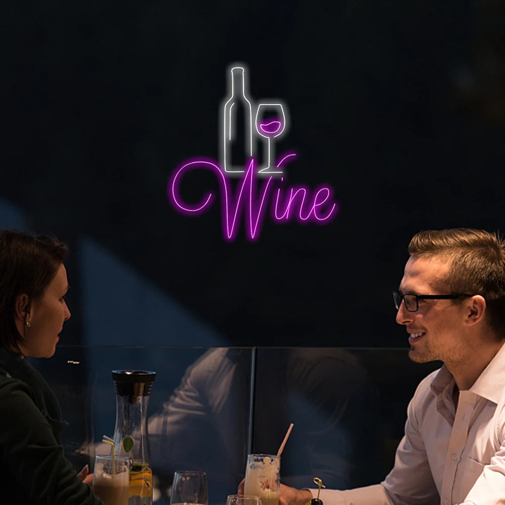 Wine – Wijnfles en glas met rodewijnthema – LED-neonreclame (5 V USB)
