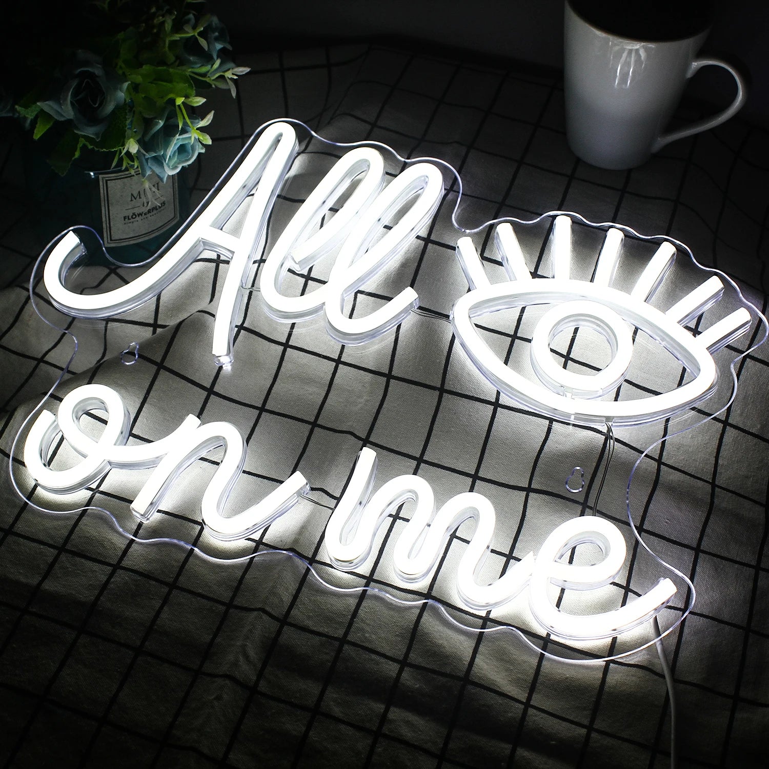 All Eyes on Me 5V USB LED Neon Sign - Budgetvriendelijk