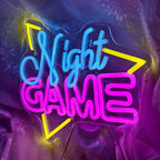 Night GAME – Driehoekig kader – LED-neonbord (5 V USB)